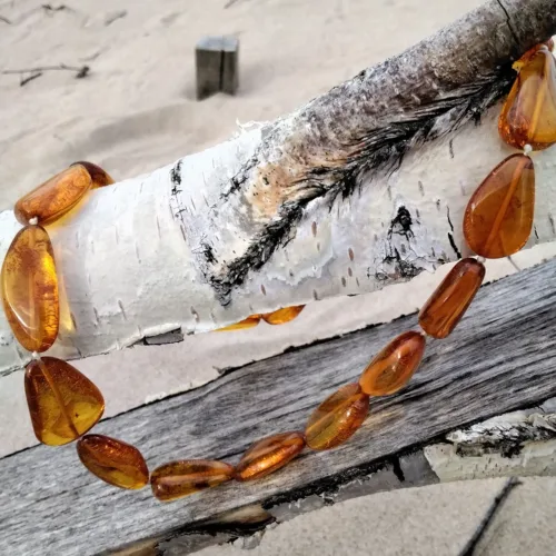 Natural Baltic amber necklace "Honey wave"