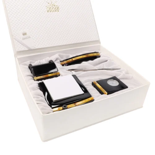 Natural Baltic amber gift set "Baltic Glow"